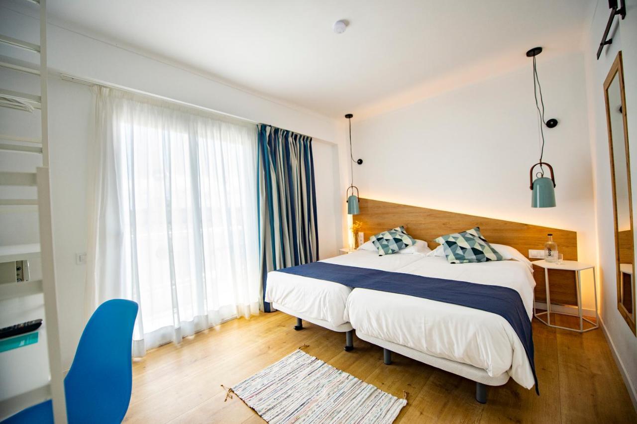 Hostal Blanca Can Picafort  Eksteriør bilde