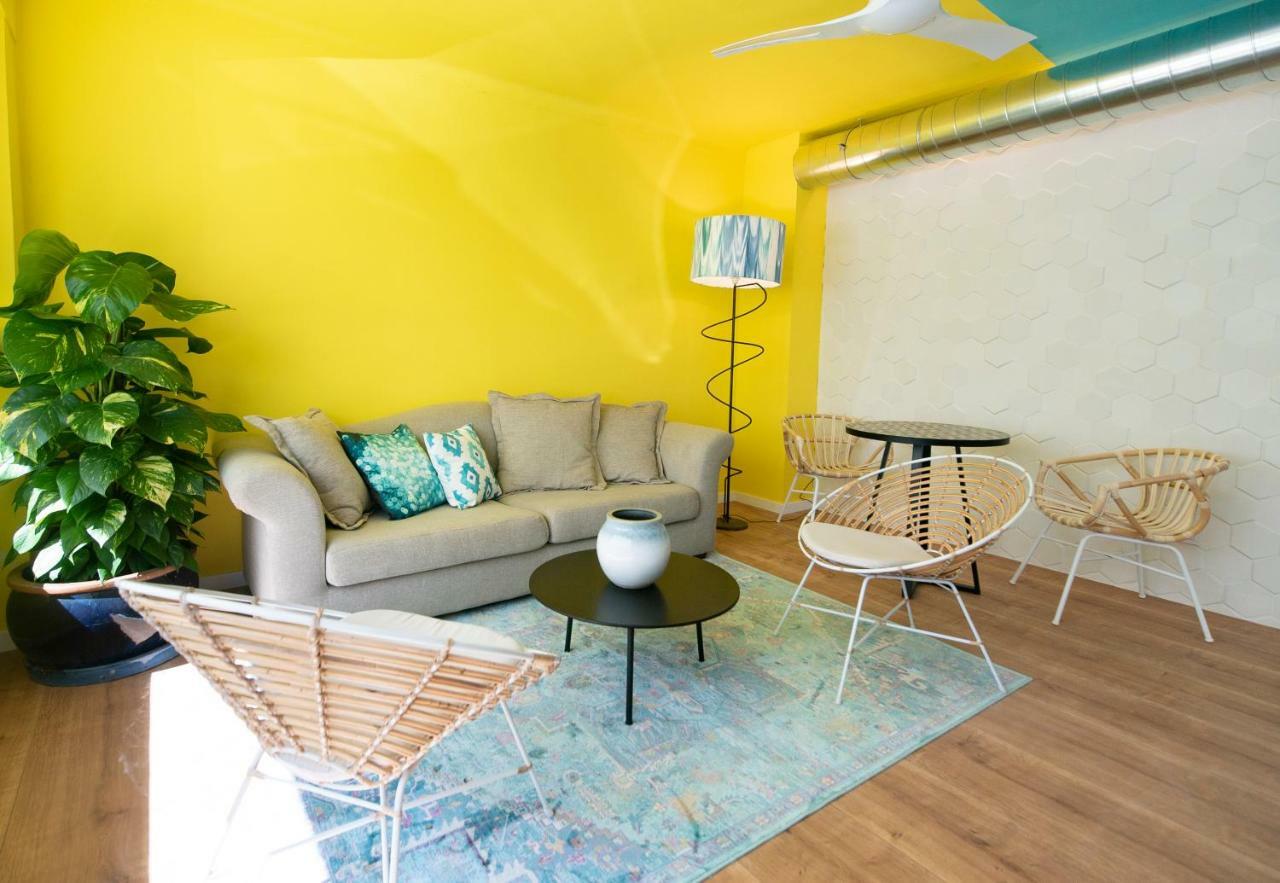 Hostal Blanca Can Picafort  Eksteriør bilde